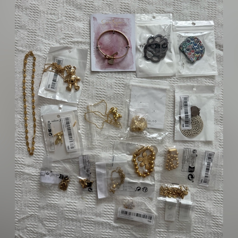 Gold Jewelry Set all inclusive